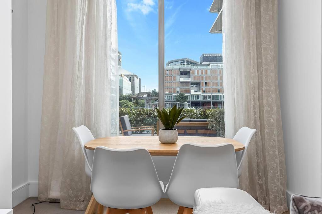 Elegant & Sunny Living With Stunning Marina Views Apartment Auckland Ngoại thất bức ảnh