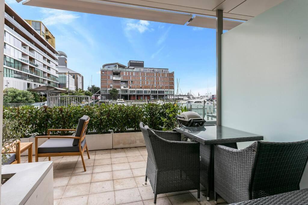 Elegant & Sunny Living With Stunning Marina Views Apartment Auckland Ngoại thất bức ảnh